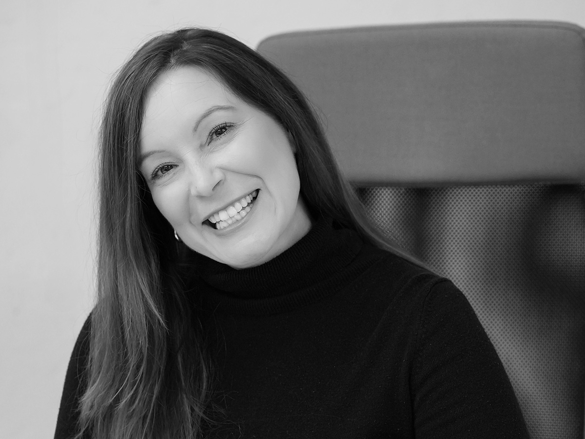 TG_JessieWeb09.24-1 Headshot of Jessie King.